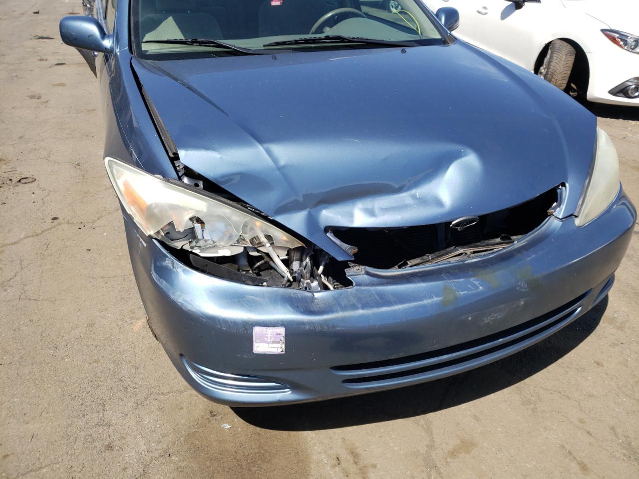 Photo 9 from auction – 2004 TOYOTA CAMRY LE with VIN 4T1BE32K94U814314