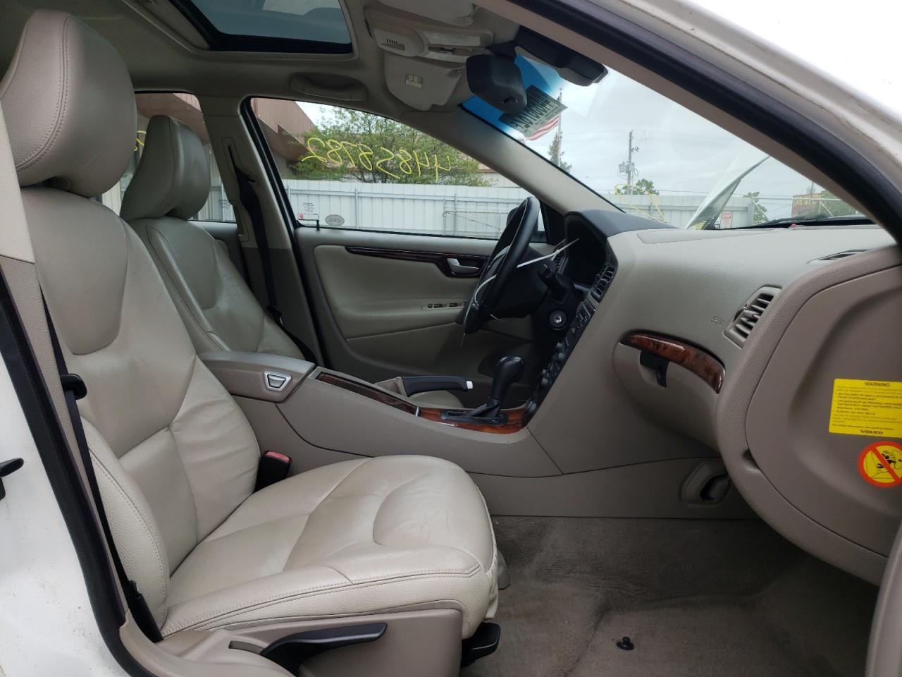Photo 5 from auction – 2005 VOLVO S60 with VIN YV1RS612852442809