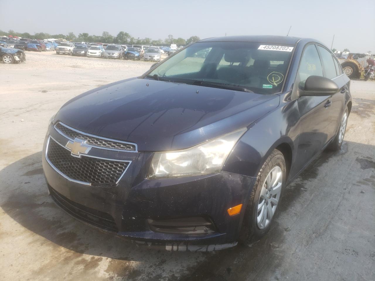Photo 2 from auction – 2011 CHEVROLET CRUZE LS with VIN 1G1PC5SH9B7123398
