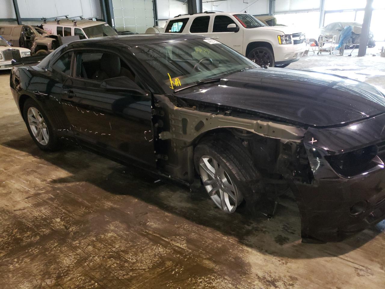 Photo 9 from auction – 2015 CHEVROLET CAMARO LT with VIN 2G1FC1E36F9126428
