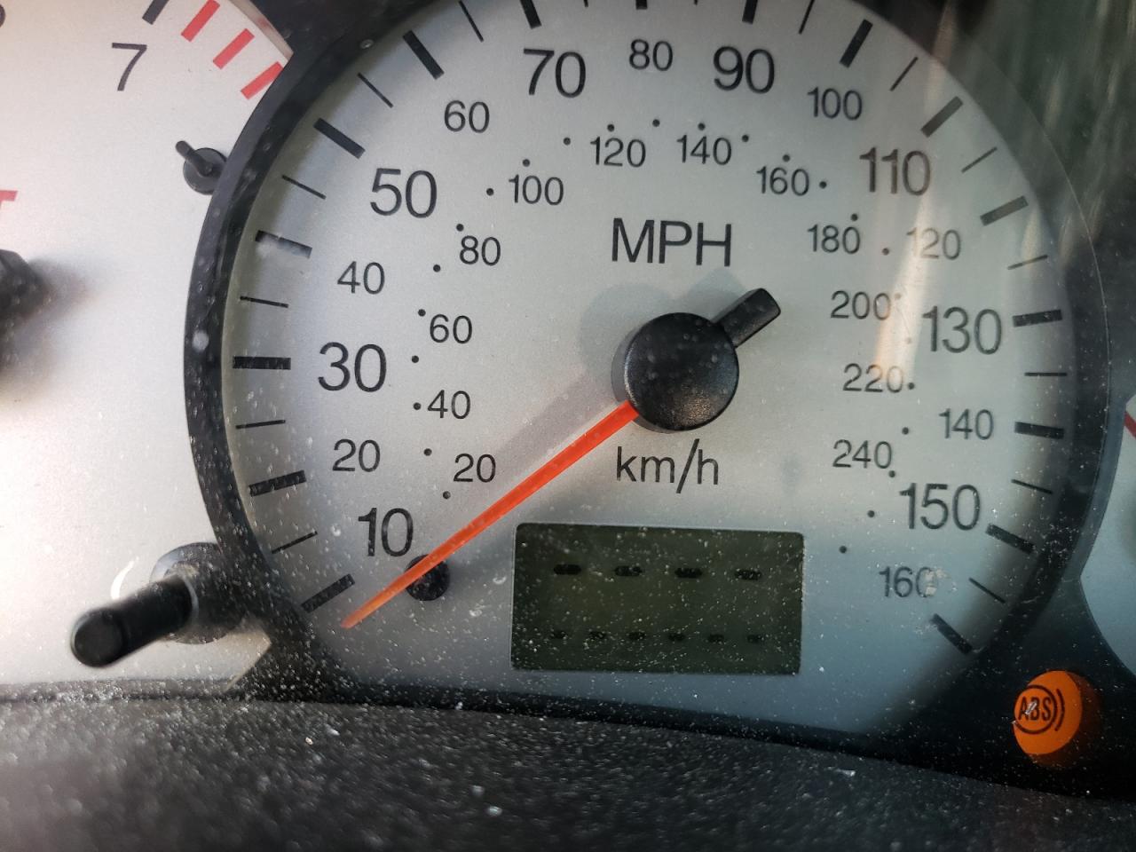 Photo 8 from auction – 2003 FORD FOCUS ZX5 with VIN 3FAHP37583R148036