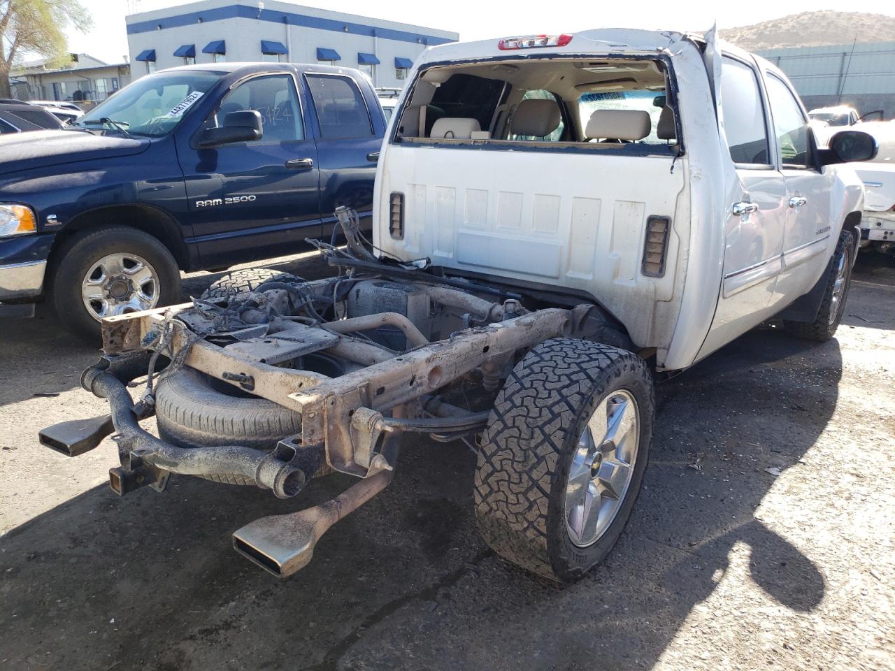 Photo 4 from auction – 2011 CHEVROLET SILVERADO with VIN 3GCPKTE39BG225092