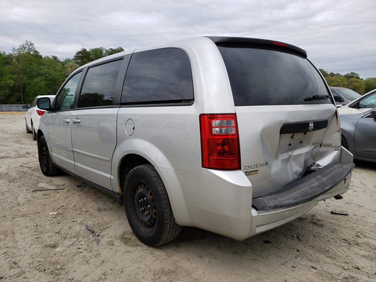 Photo 3 from auction – 2010 DODGE GRAND CARA with VIN 2D4RN4DE8AR477629