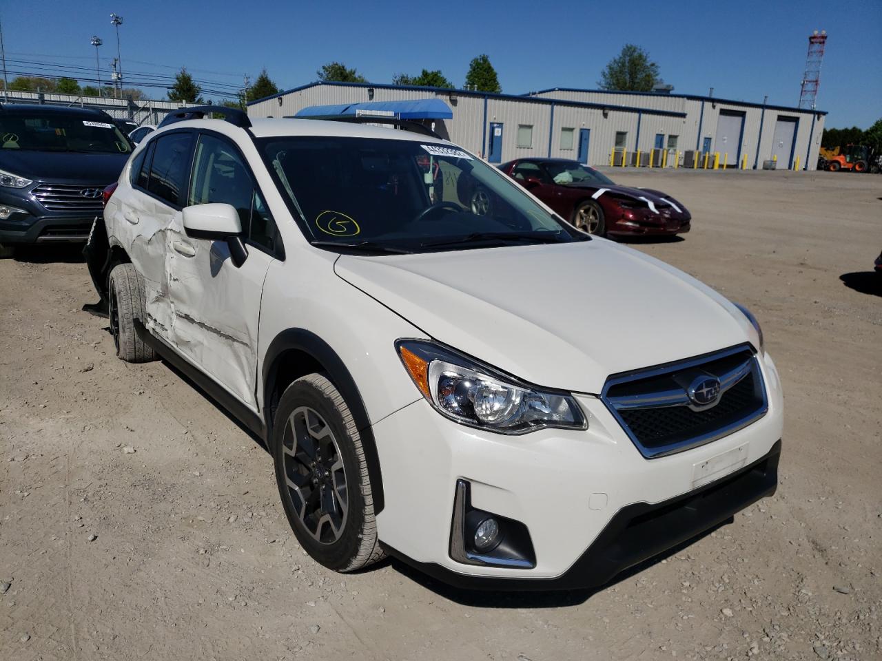 SUBARU CROSSTREK 2017 with VIN JF2GPABCXH8219148 - Photo from auction