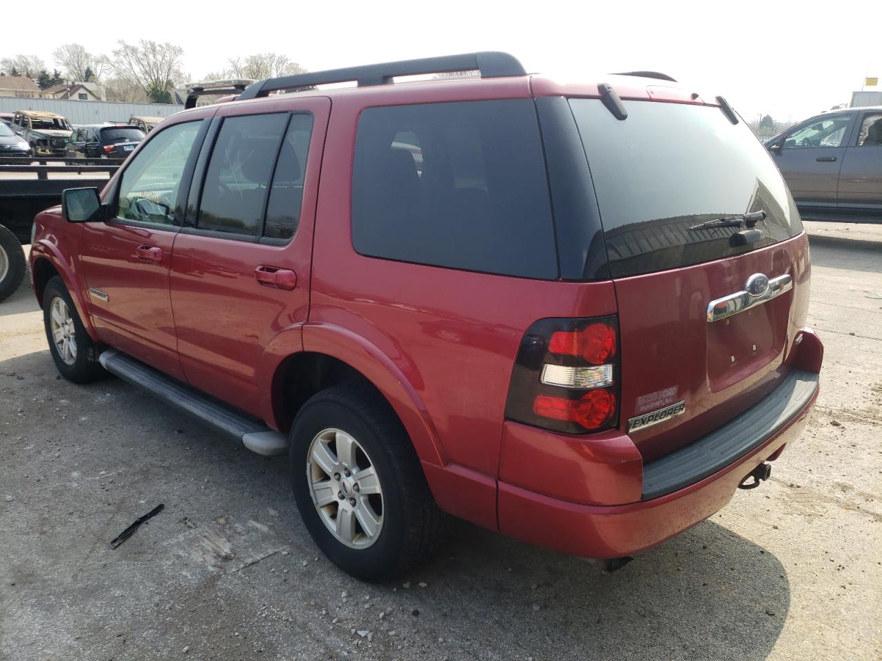 Photo 3 from auction – 2007 FORD EXPLORER X with VIN 1FMEU73E47UB25382
