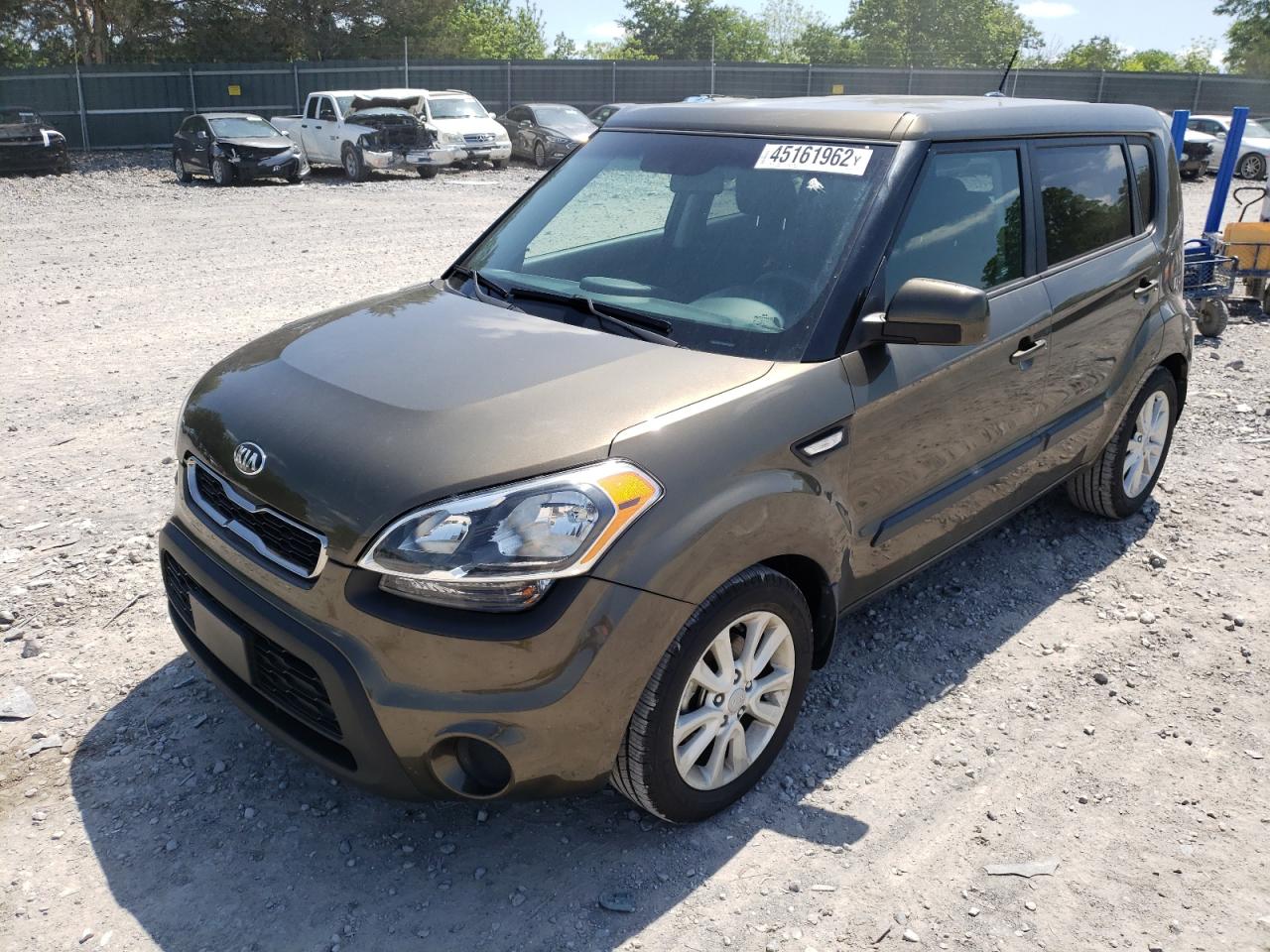 Photo 2 from auction – 2013 KIA SOUL with VIN KNDJT2A52D7530260