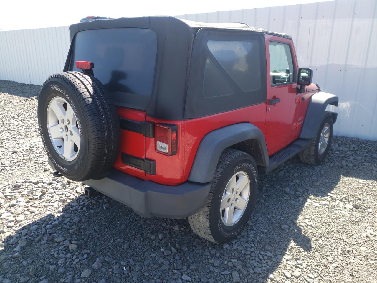 Photo 4 from auction – 2010 JEEP WRANGLER S with VIN 1J4AA2D14AL196034