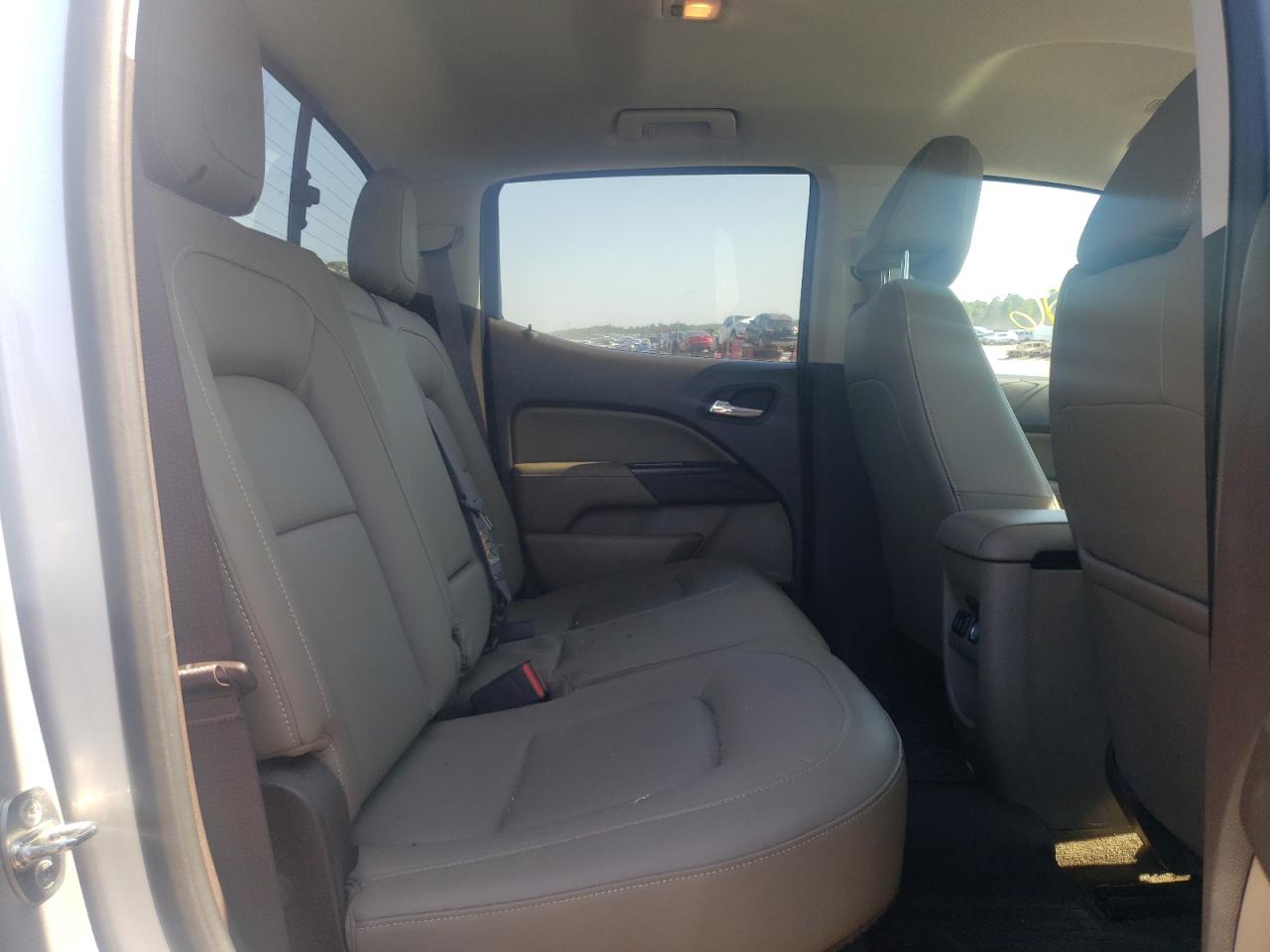 Photo 6 from auction – 2016 GMC CANYON SLT with VIN 1GTG5DE39G1283237