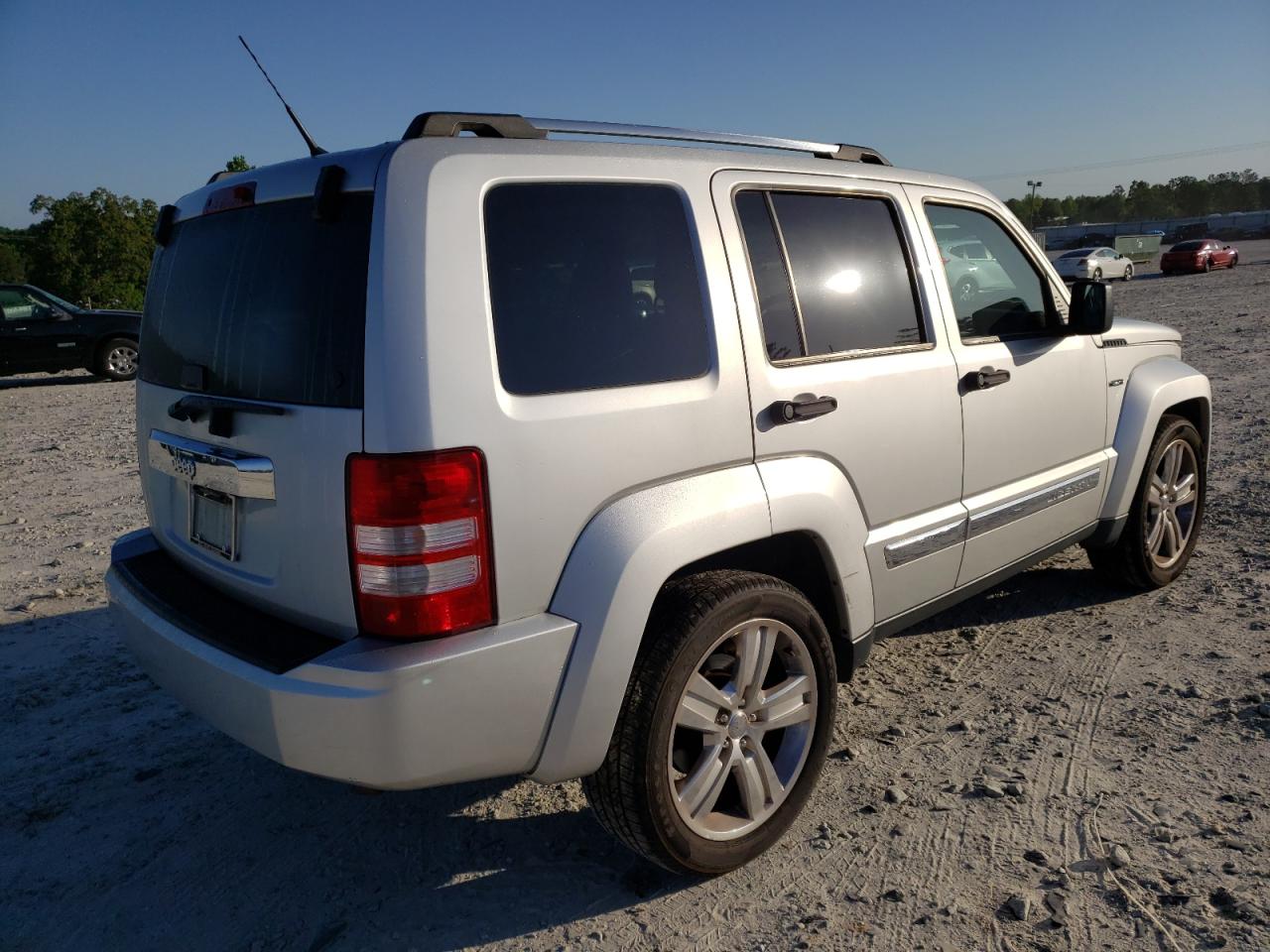 Photo 4 from auction – 2011 JEEP LIBERTY SP with VIN 1J4PP2GK2BW543261