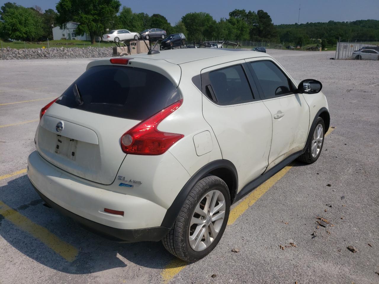 Photo 4 from auction – 2012 NISSAN JUKE S with VIN JN8AF5MV8CT113840