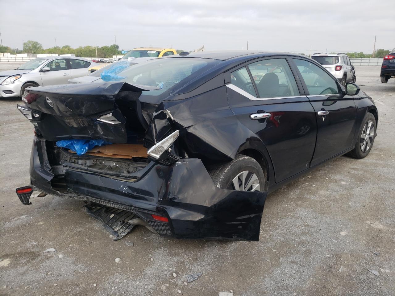 Photo 4 from auction – 2020 NISSAN ALTIMA S with VIN 1N4BL4BV7LC194888