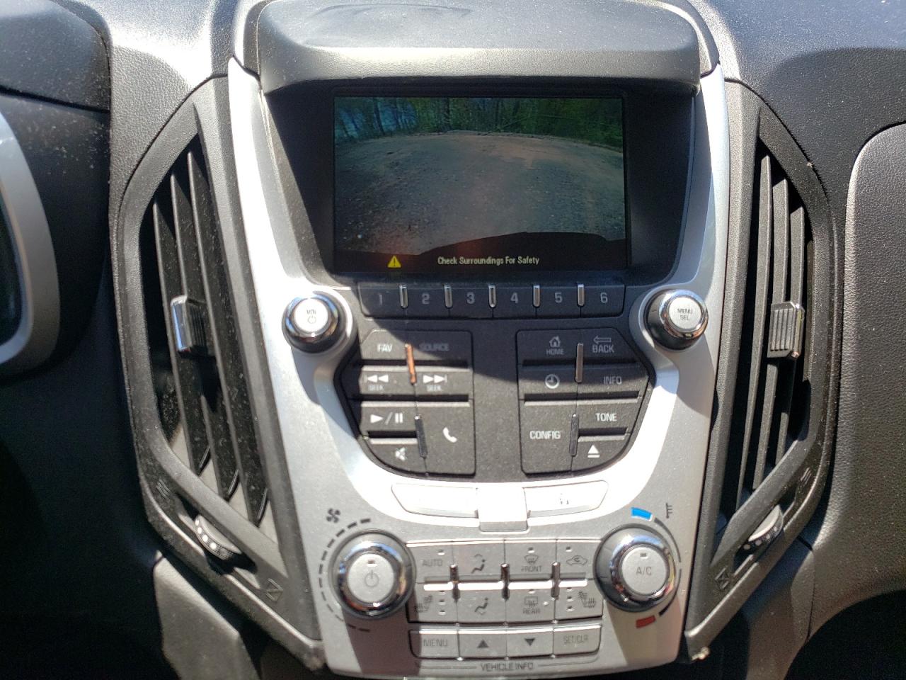 Photo 9 from auction – 2014 CHEVROLET EQUINOX LT with VIN 1GNFLGEK8EZ128730
