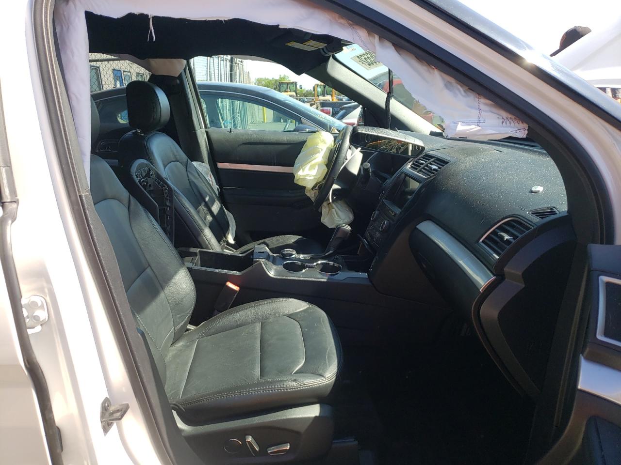 Photo 19 from auction – 2017 FORD EXPLORER X with VIN 1FM5K8D83HGD76009