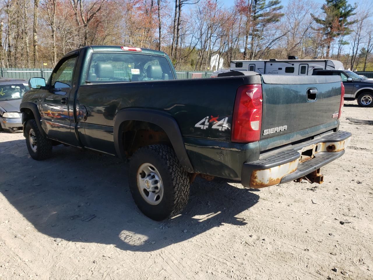 Photo 3 from auction – 2005 CHEVROLET SILVERADO with VIN 1GCHK24U25E210941