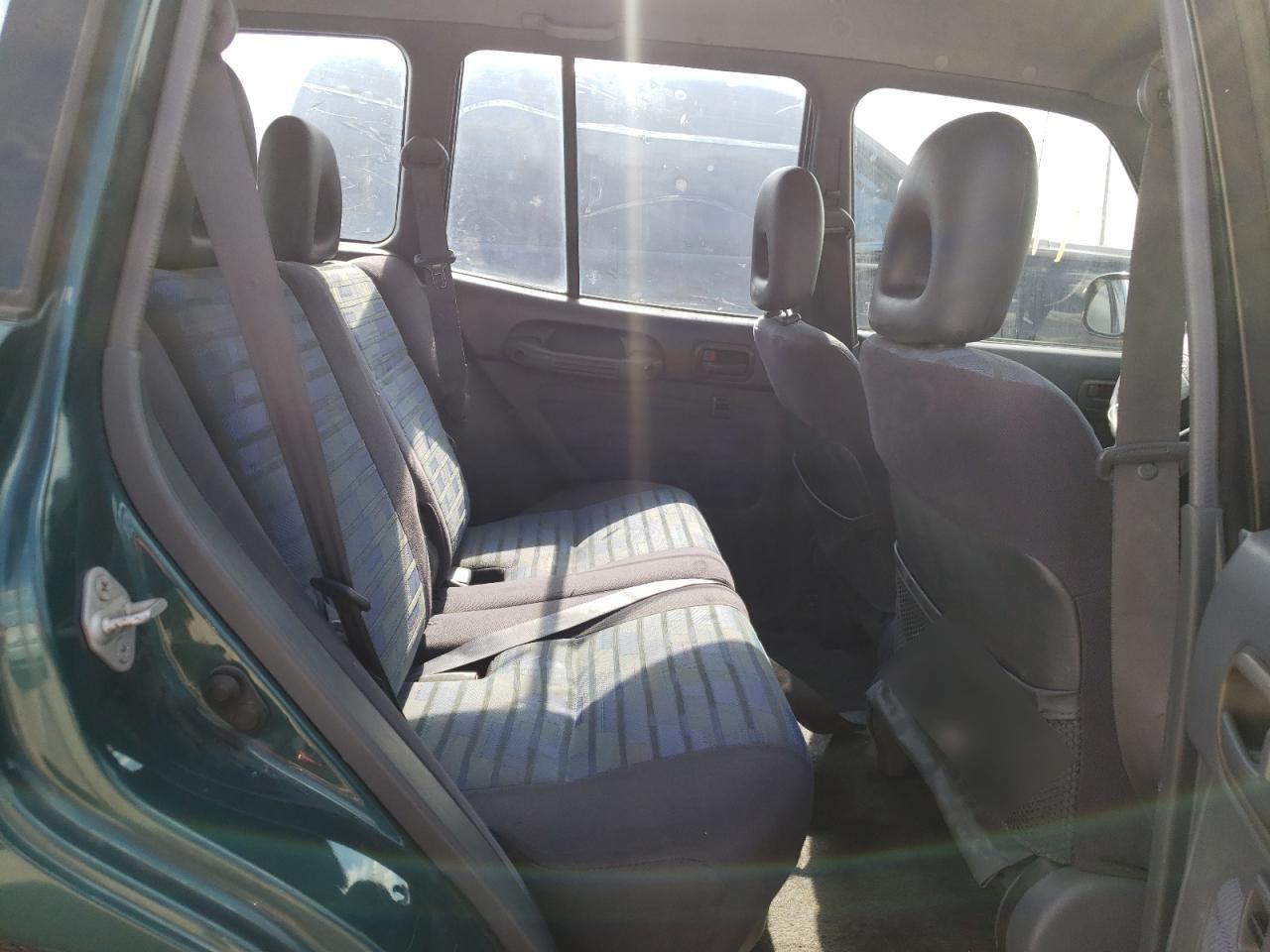Photo 6 from auction – 1996 TOYOTA RAV4 with VIN JT3GP10V0T0001802