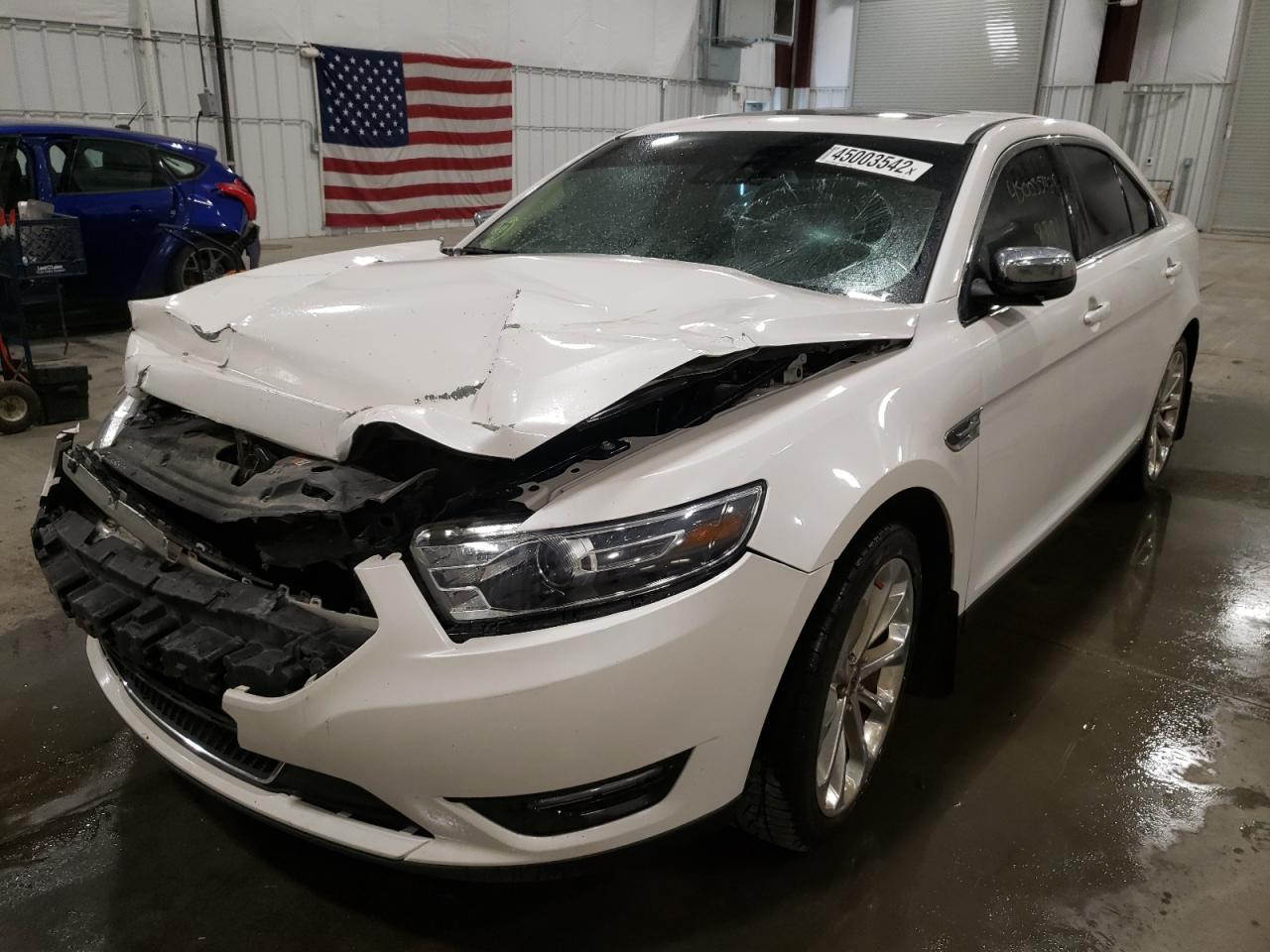 Photo 2 from auction – 2016 FORD TAURUS LIM with VIN 1FAHP2F8XGG141639