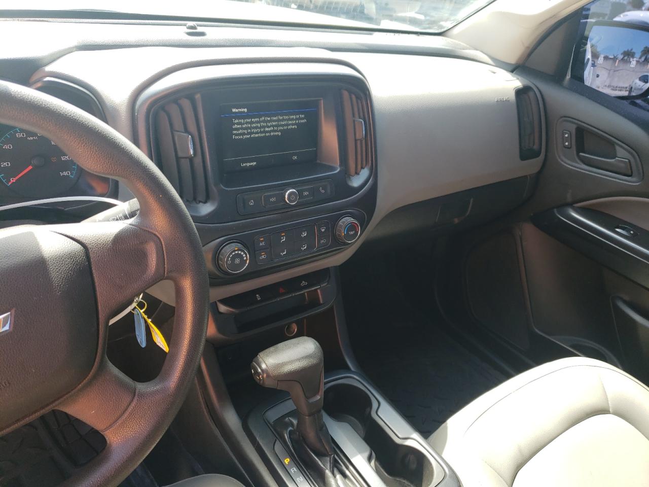 Photo 9 from auction – 2019 CHEVROLET COLORADO with VIN 1GCHSBEA2K1334991