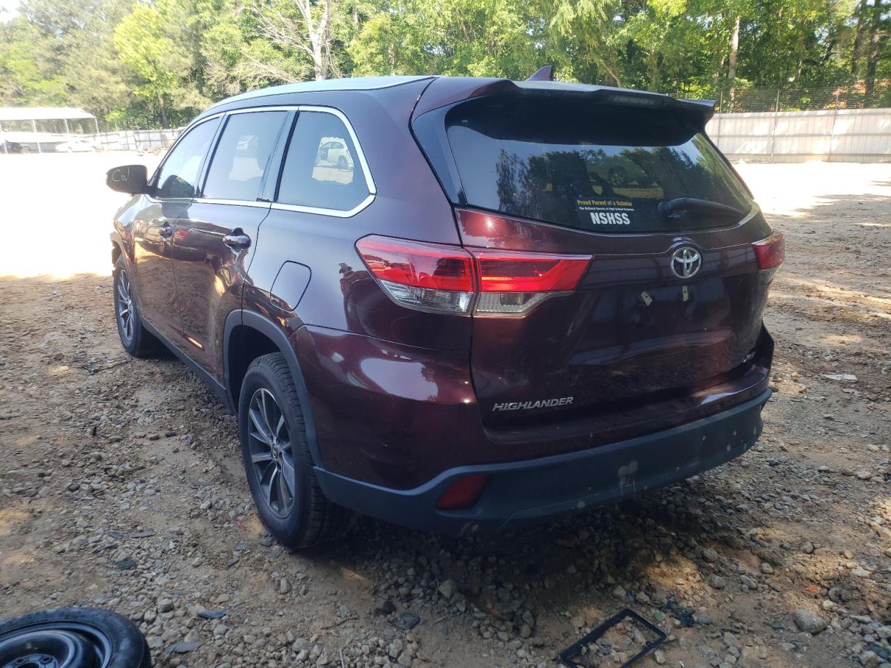 Photo 3 from auction – 2019 TOYOTA HIGHLANDER with VIN 5TDKZRFHXKS309197