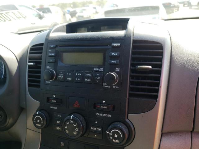 Photo 9 from auction – 2008 KIA SEDONA EX with VIN KNDMB233786240040