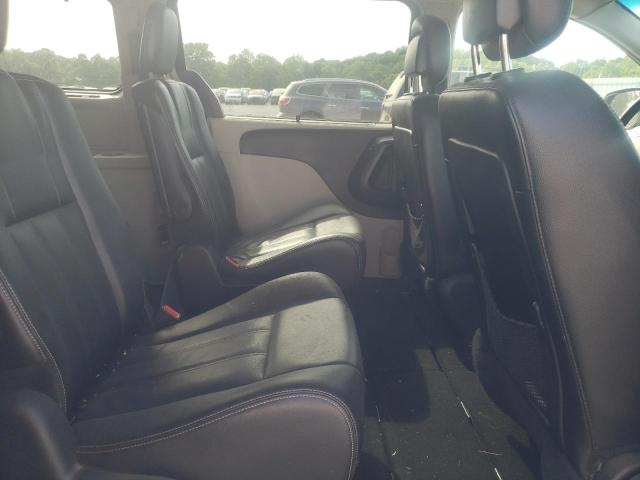 Photo 6 from auction – 2014 CHRYSLER TOWN & COU with VIN 2C4RC1BGXER297841
