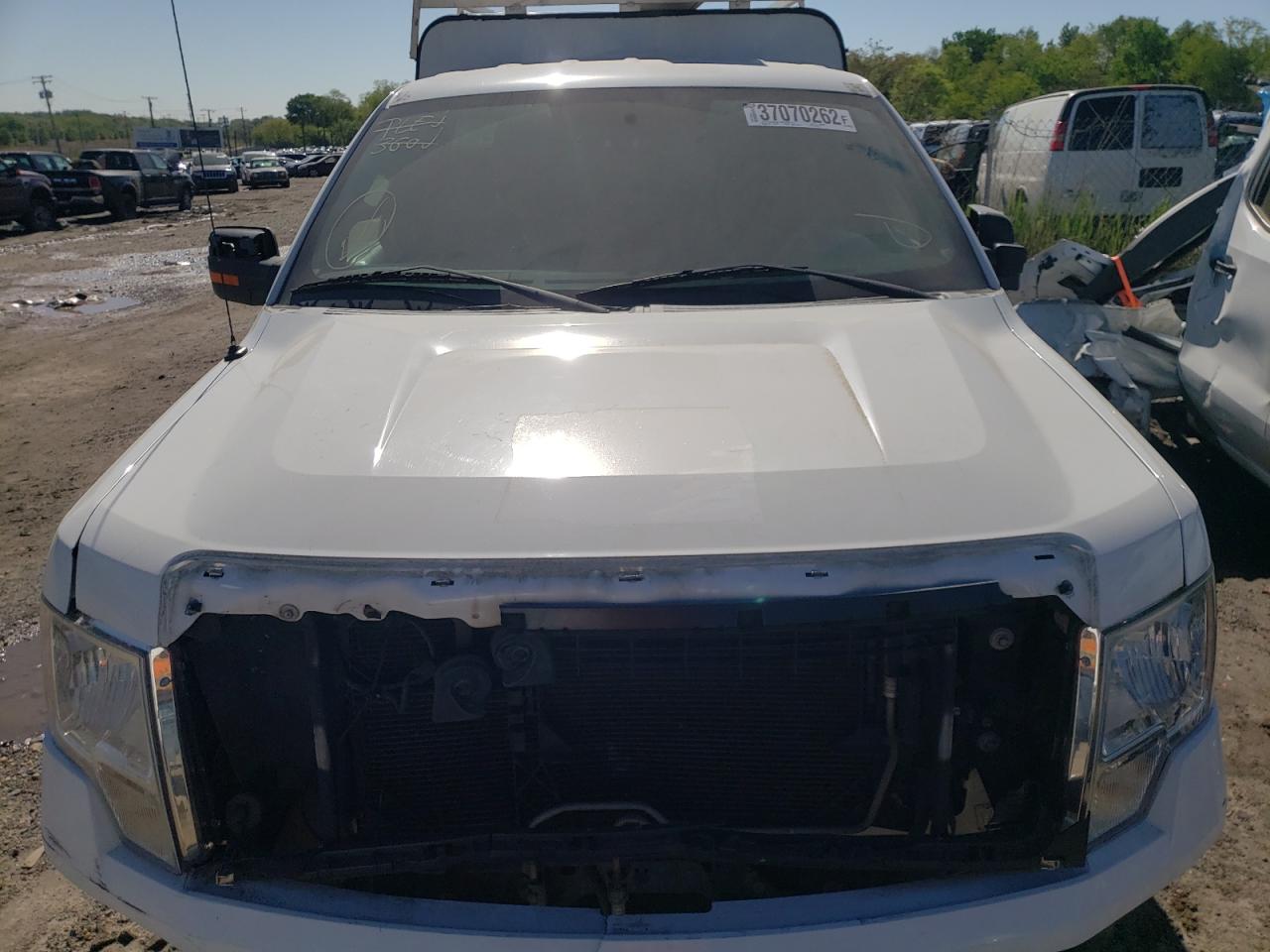 Photo 7 from auction – 2014 FORD F150 with VIN 1FTNF1CF7EKD64163