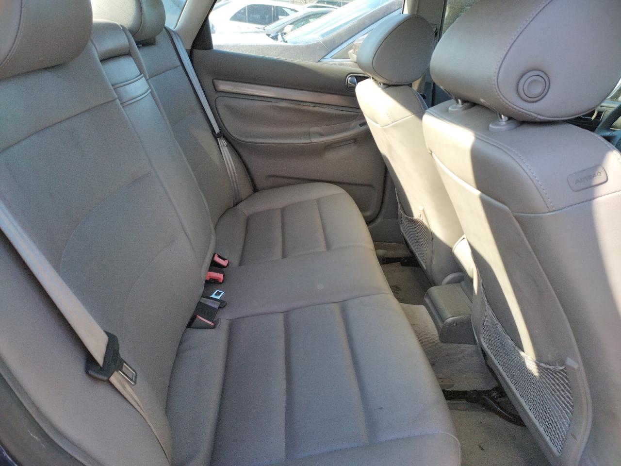 Photo 6 from auction – 2000 AUDI A4 1.8T QU with VIN WAUDC68D1YA170552