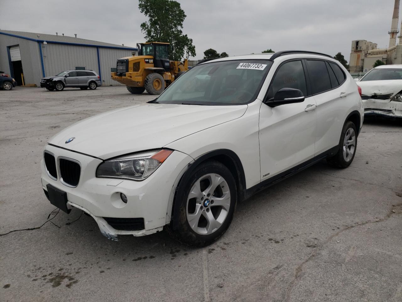 Photo 2 from auction – 2014 BMW X1 XDRIVE2 with VIN WBAVL1C58EVY15998