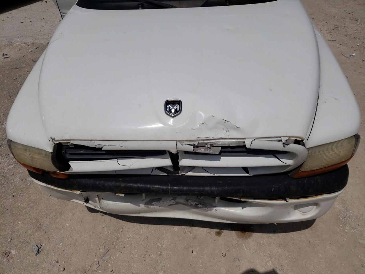 Photo 7 from auction – 2000 DODGE DURANGO with VIN 1B4HR28Y2YF234340
