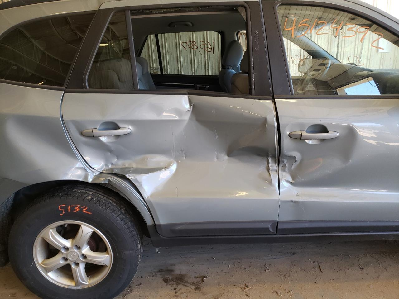 Photo 9 from auction – 2008 HYUNDAI SANTA FE G with VIN 5NMSG73D68H217852