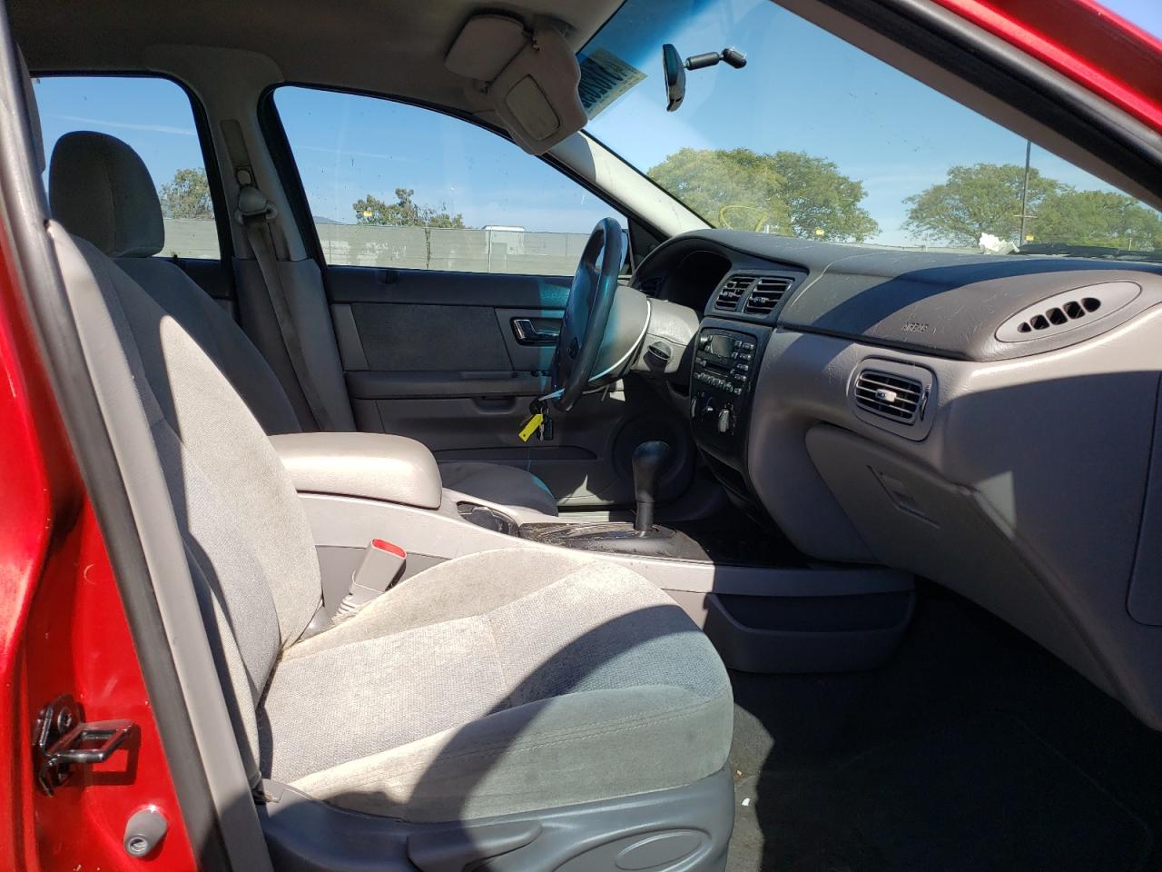 Photo 5 from auction – 2001 FORD TAURUS SES with VIN 1FAFP55S91G146280