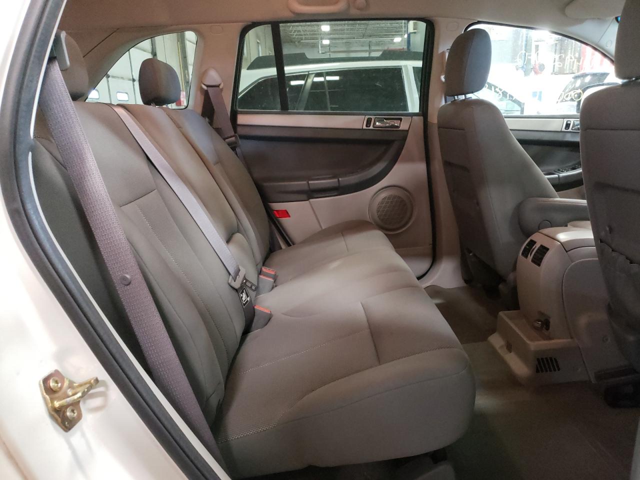 Photo 6 from auction – 2007 CHRYSLER PACIFICA with VIN 2A8GF48X07R125191