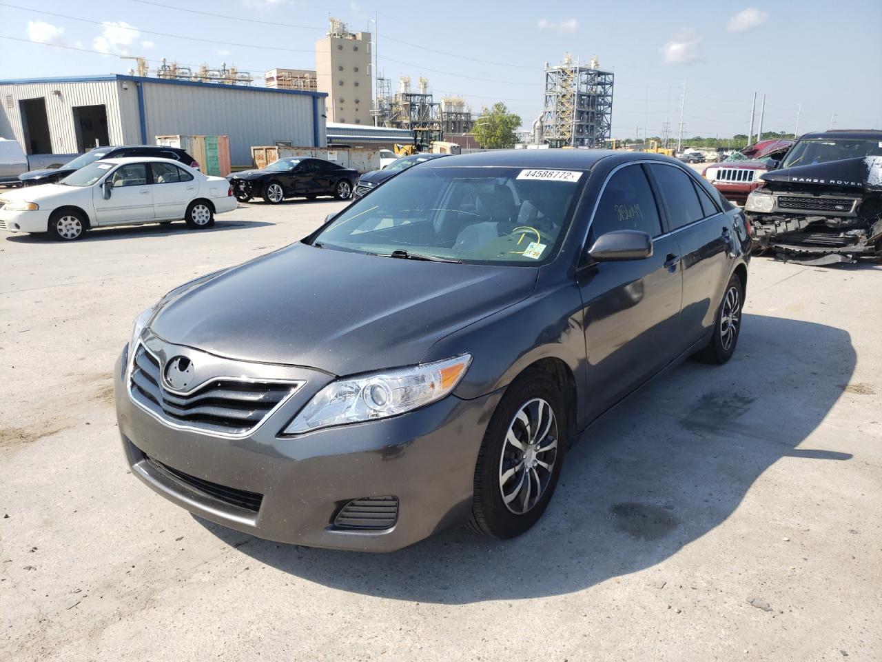 Photo 2 from auction – 2010 TOYOTA CAMRY BASE with VIN 4T4BF3EK5AR058619