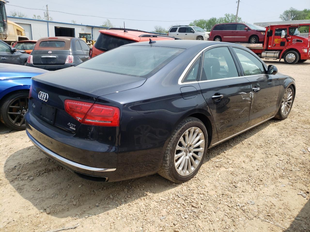 Photo 4 from auction – 2013 AUDI A8 QUATTRO with VIN WAUA2AFDXDN018378