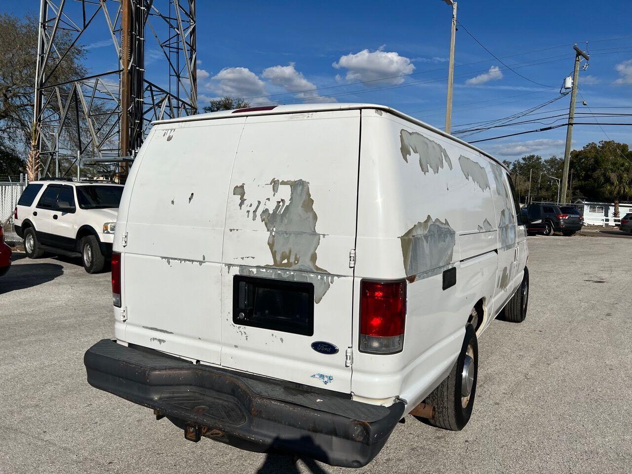 Photo 4 from auction – 2005 FORD ECONOLINE with VIN 1FTSS34L85HB15835