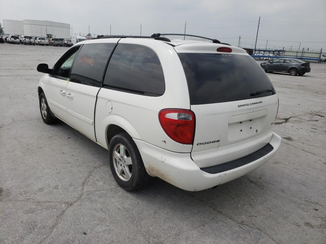 Photo 3 from auction – 2007 DODGE GRAND CARA with VIN 2D4GP44L37R339067