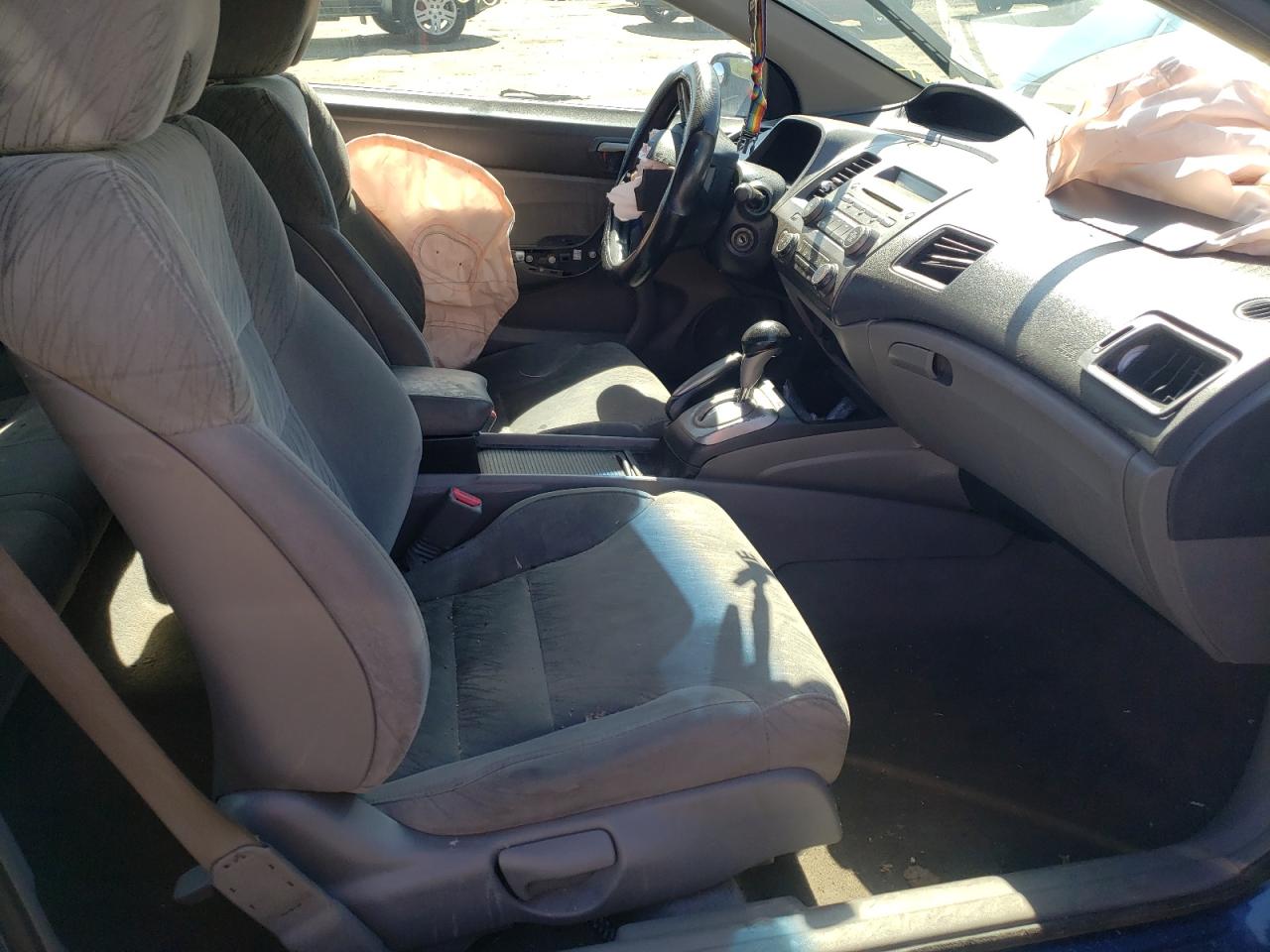 Photo 5 from auction – 2011 HONDA CIVIC LX with VIN 2HGFG1B60BH513150