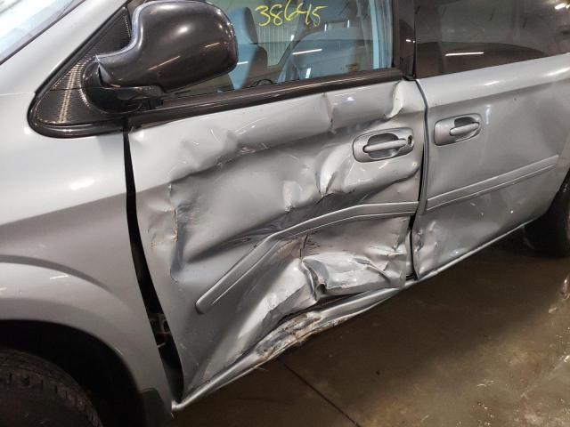 Photo 10 from auction – 2005 DODGE GRAND CARA with VIN 2D4GP44L85R195688