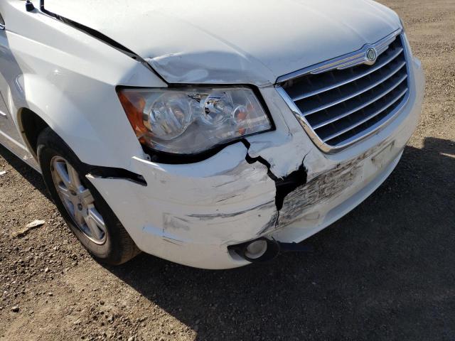 Photo 9 from auction – 2010 CHRYSLER TOWN & COU with VIN 2A4RR8DX4AR376494