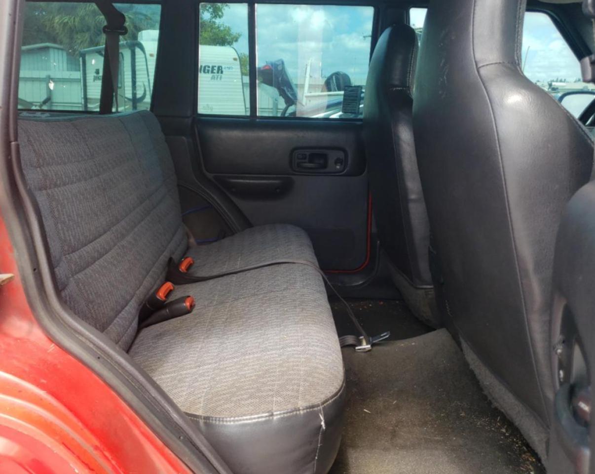Photo 6 from auction – 2000 JEEP CHEROKEE S with VIN 1J4FT48S4YL189318