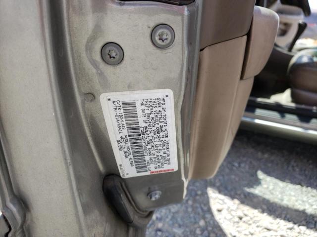Photo 10 from auction – 2000 TOYOTA CAMRY LE with VIN JT2BF28K8Y0289173