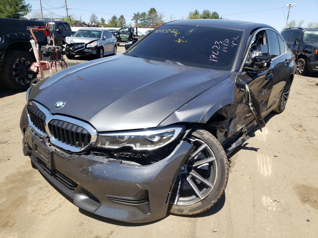 Photo 2 from auction – 2020 BMW 330XI with VIN 3MW5R7J09L8B21281