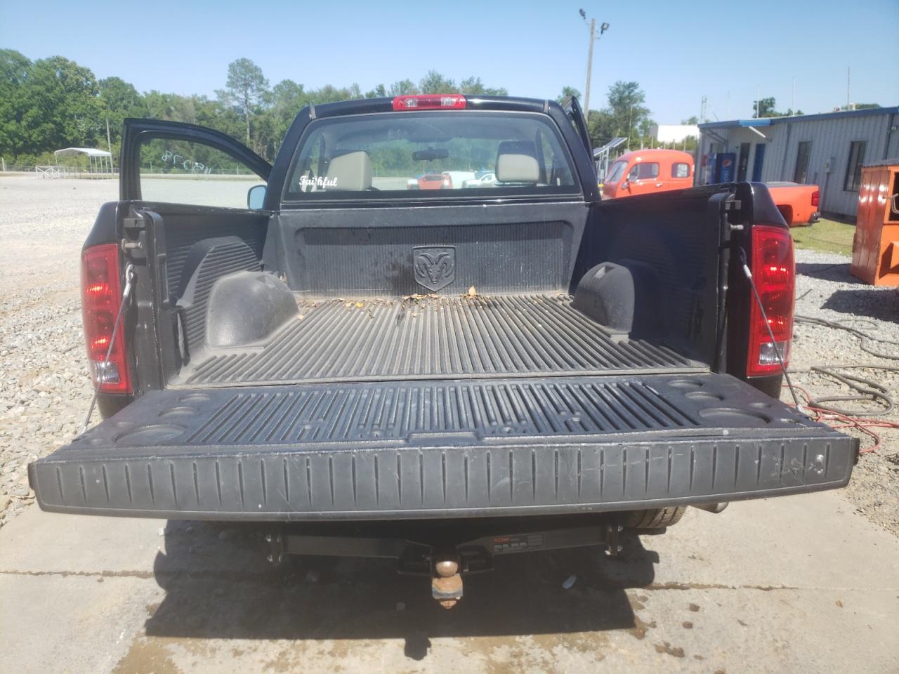 Photo 6 from auction – 2006 DODGE RAM 1500 S with VIN 1D7HA16KX6J231561