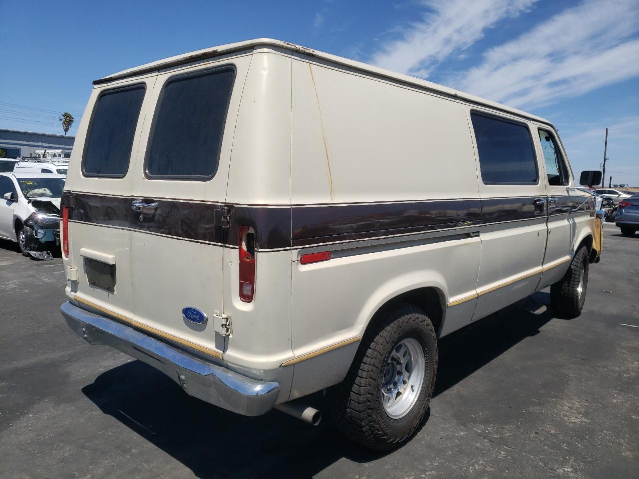 Photo 14 from auction – 1990 FORD ECONOLINE with VIN 1FTFE24H8LHA76286