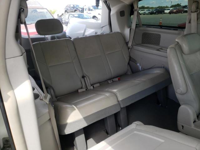 Photo 9 from auction – 2010 CHRYSLER TOWN & COU with VIN 2A4RR7DX5AR376403