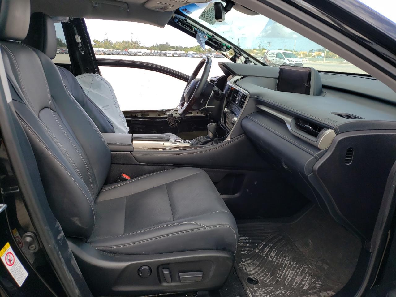 Photo 5 from auction – 2016 LEXUS RX 350 with VIN 2T2ZZMCA3GC024359