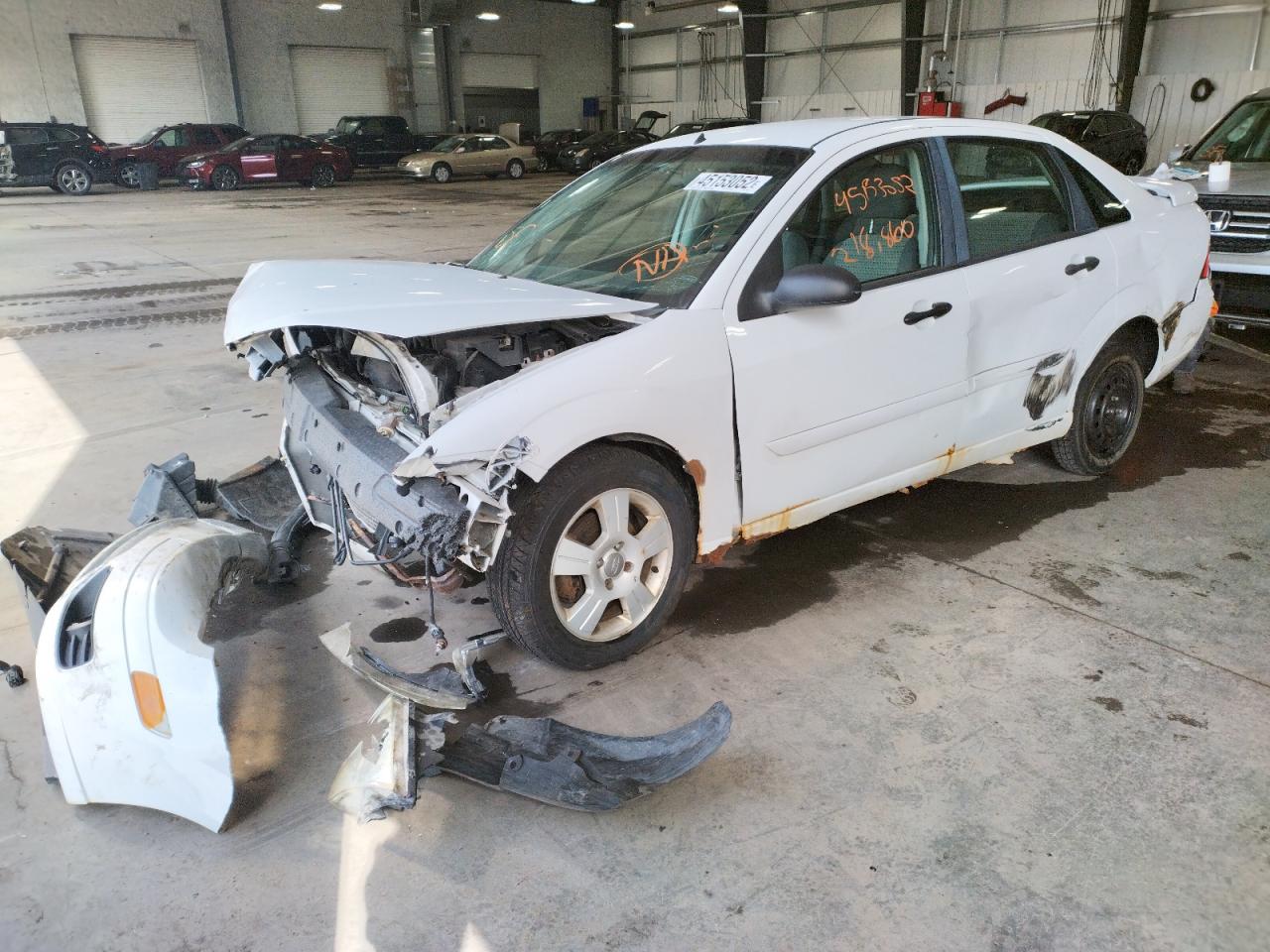 Photo 2 from auction – 2006 FORD FOCUS ZX4 with VIN 1FAHP34N16W138163