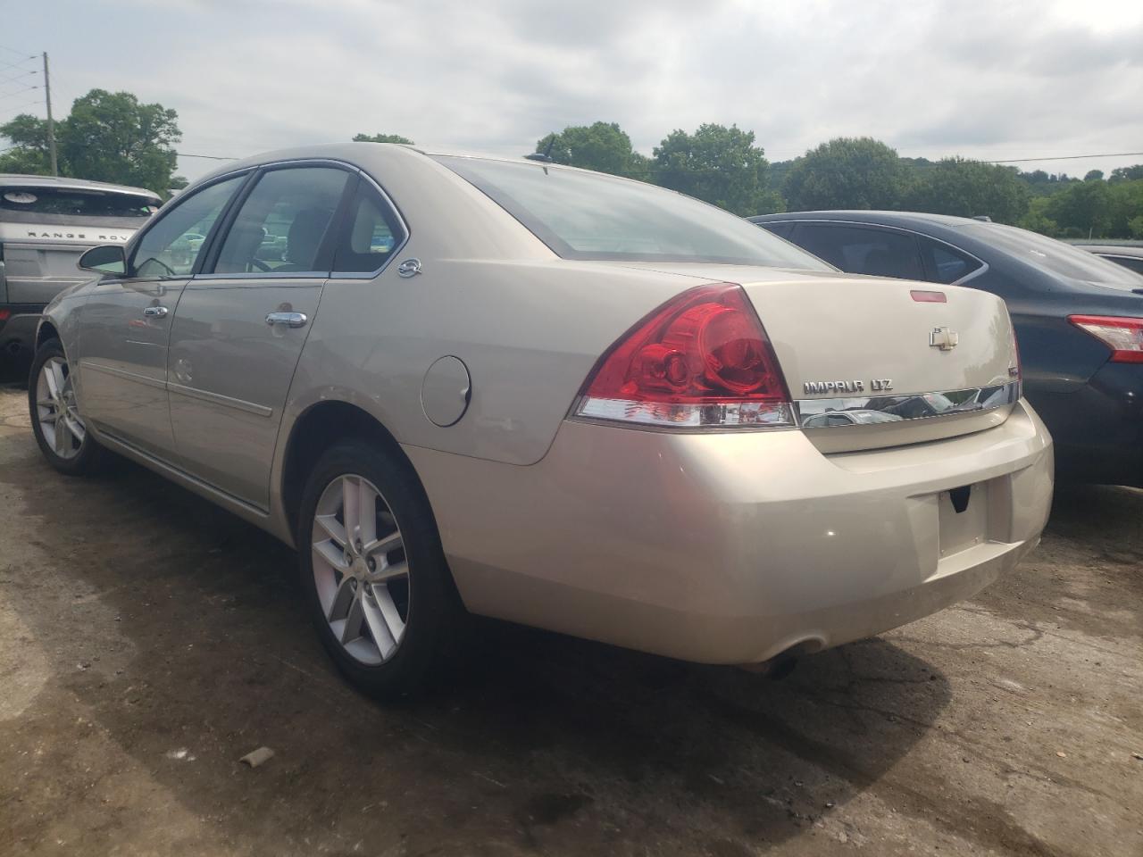 Photo 3 from auction – 2008 CHEVROLET IMPALA LTZ with VIN 2G1WU583189279317