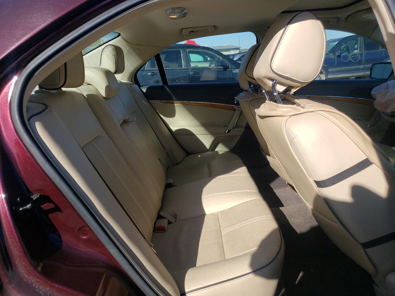 Photo 6 from auction – 2012 LINCOLN MKZ with VIN 3LNHL2JC3CR832205