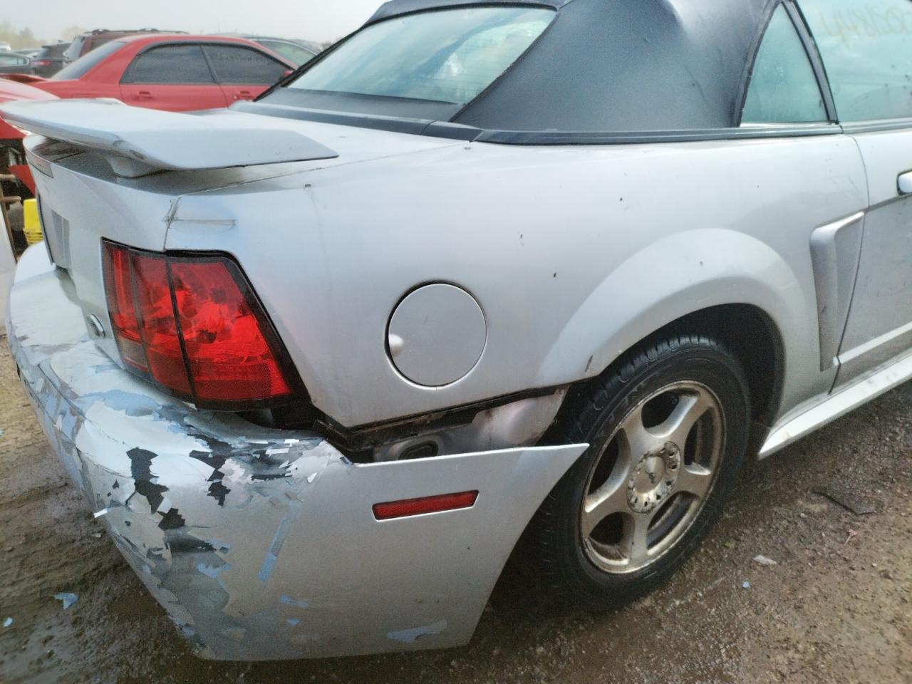 Photo 9 from auction – 2004 FORD MUSTANG with VIN 1FAFP44614F188094
