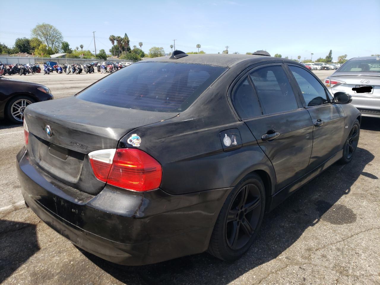 Photo 4 from auction – 2007 BMW 328 I SULE with VIN WBAVC53537FZ78983